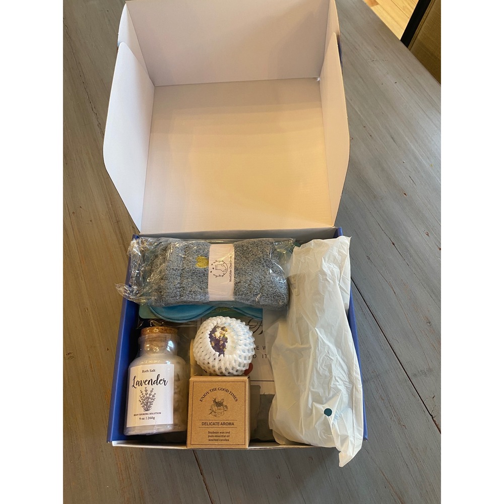 MystGifder Women Self Care Spa Gift Box Lavender Bath Set Tumbler Blanket Socks